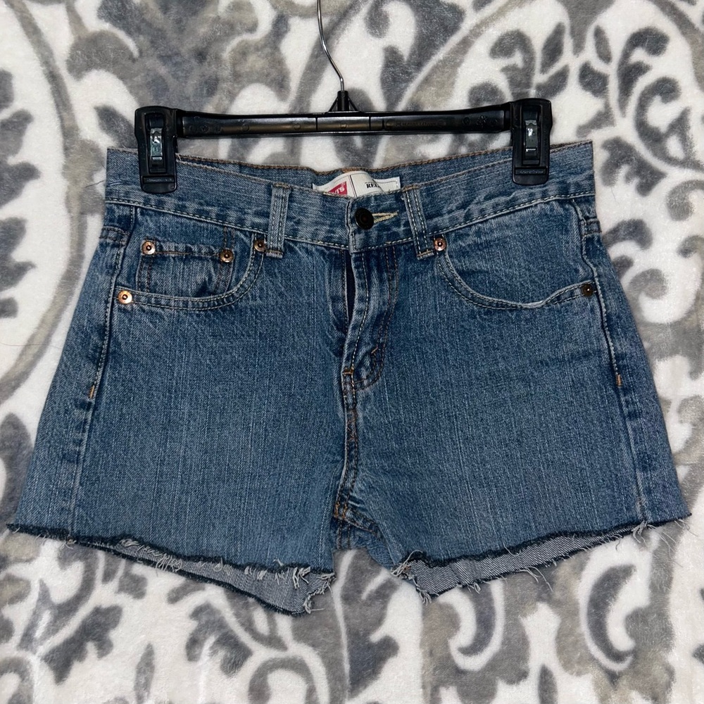 Levi’s shorts